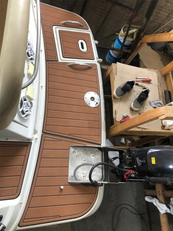 2004 Four Winns 248 Vista Swim Platform Cockpit DuraEVA Boat flooring EVA Flooring www.durabritelight.com