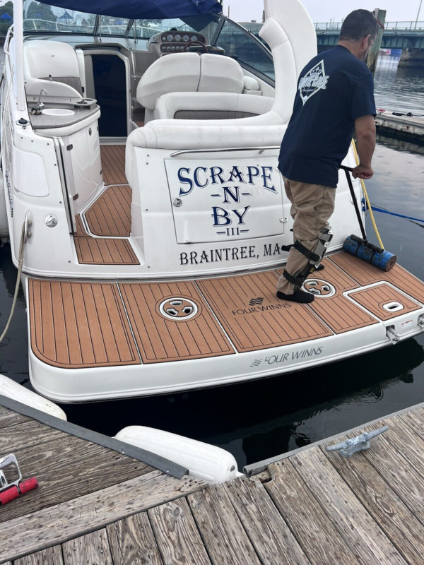 Four Winns boat eva flooring from DuraSport www.durabritelight.com 02