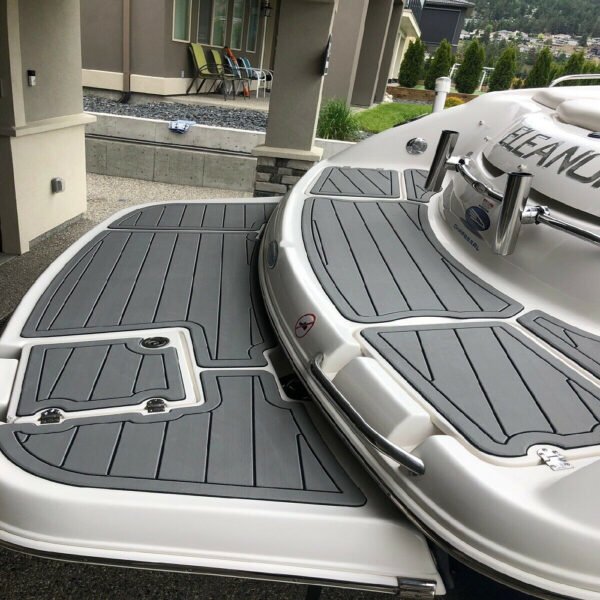 2005 Chaparral Signature 240 Swim Step & Cockpit DuraEVA Boat flooring EVA Flooring www.durabritelight.com