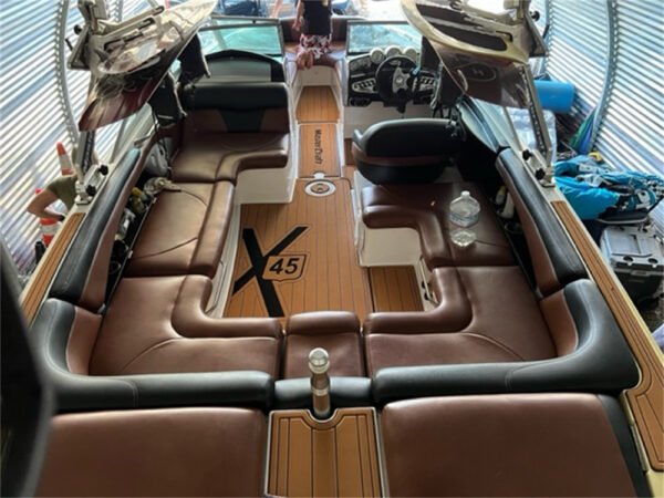 MasterCraft boat eva flooring from DuraSport www.durabritelight.com 02