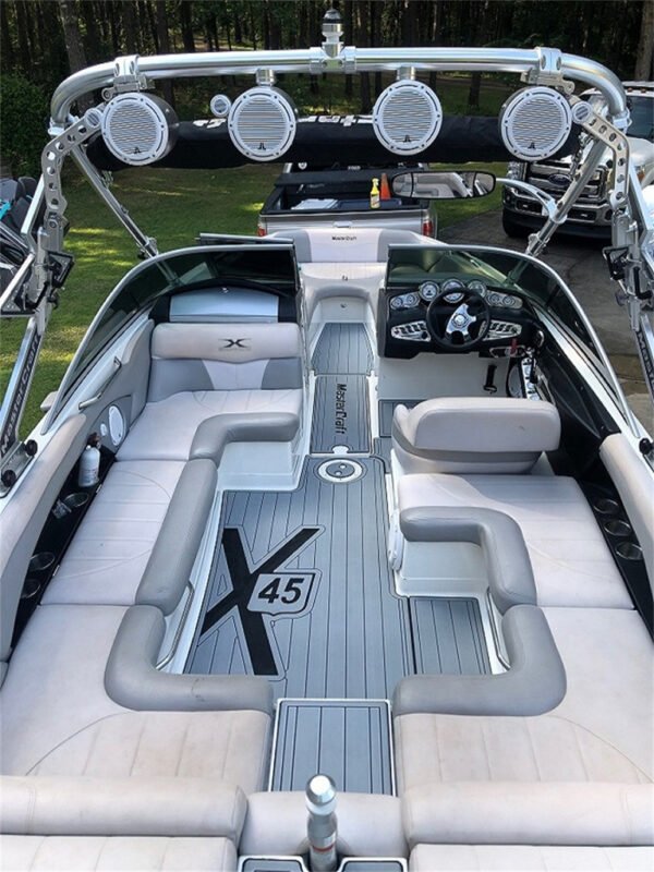 MasterCraft boat eva flooring from DuraSport www.durabritelight.com 04