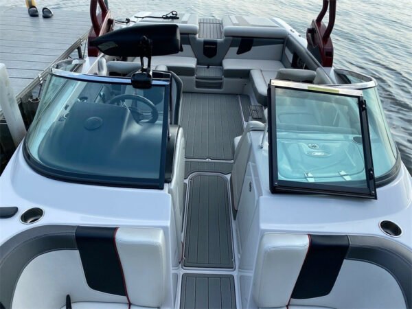 Nautique boat eva flooring from DuraSport www.durabritelight.com 02