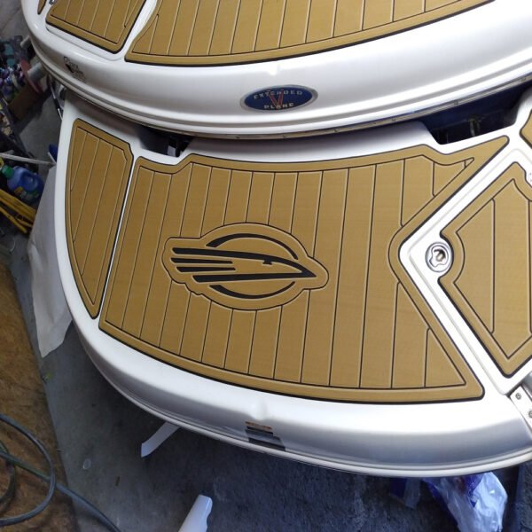 2005 Chaparral Sunesta 274 Swim Step & Cockpit DuraEVA Boat flooring EVA Flooring www.durabritelight.com