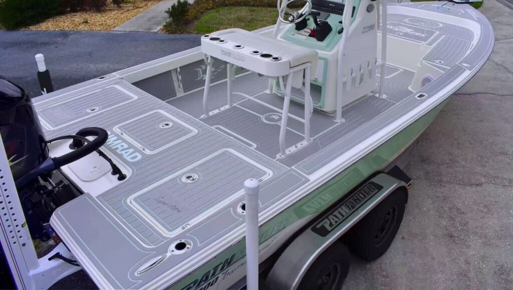 Boat Deck Mats All color from Durasport www.durabritelight.com 02
