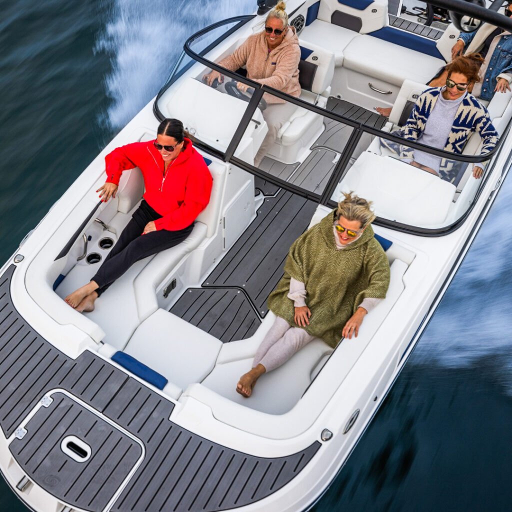 Boat Deck Mats All color from Durasport www.durabritelight.com